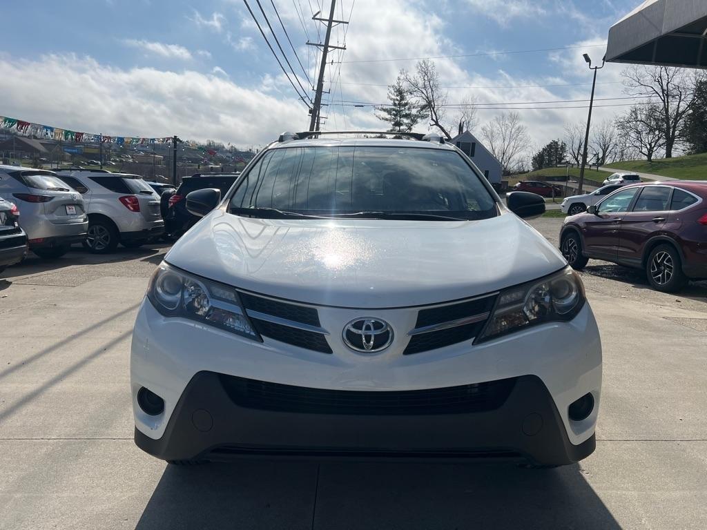 Toyota RAV4 LE AWD 2015