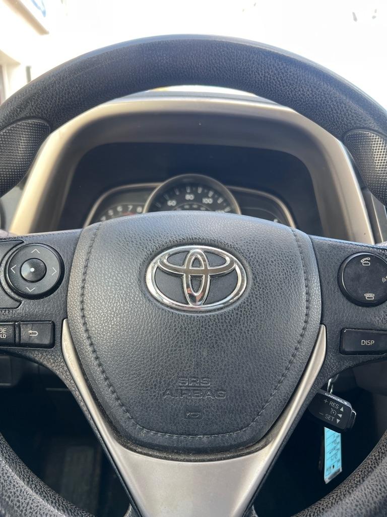 Toyota RAV4 LE AWD 2015
