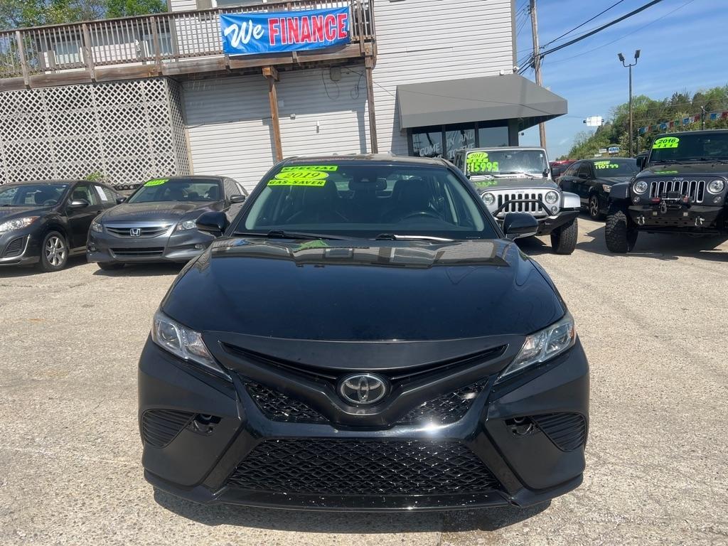 Toyota Camry L 2019