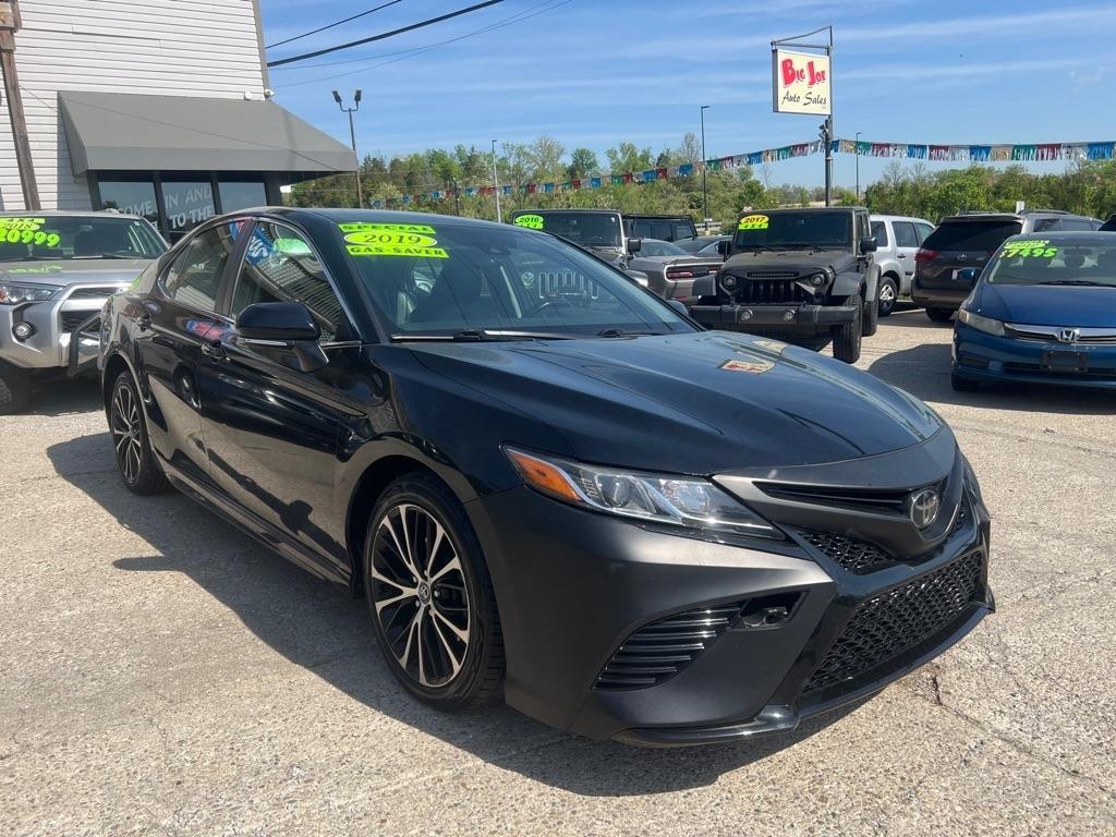 Toyota Camry L 2019