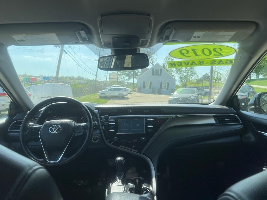Toyota Camry L 2019