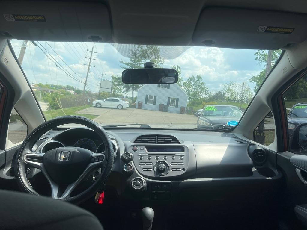 Honda Fit 5dr HB Auto 2012
