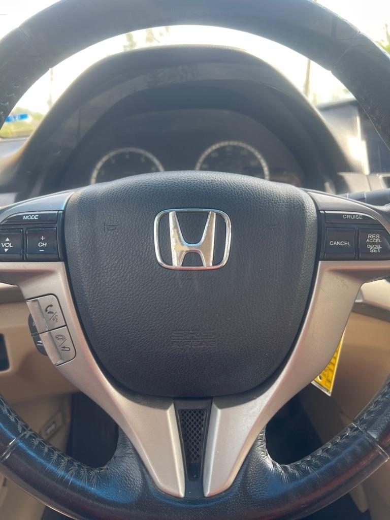 Honda Accord  2011