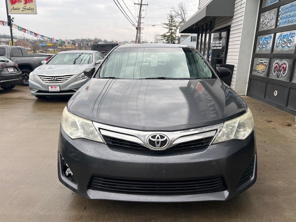 Toyota Camry  2014
