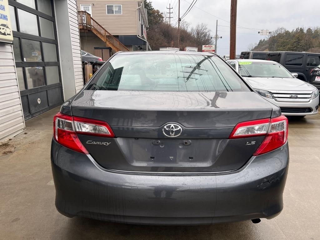 Toyota Camry  2014