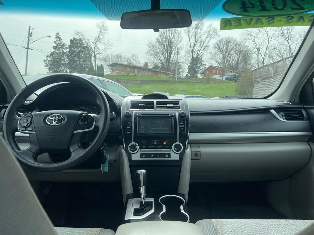 Toyota Camry  2014