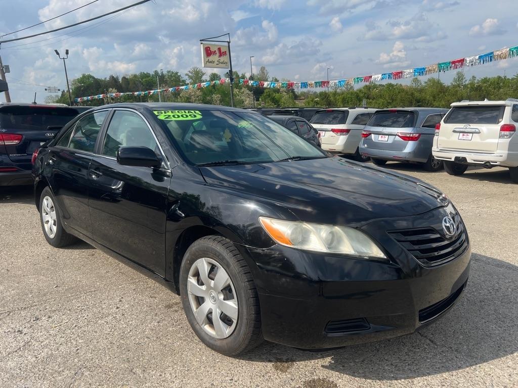 Toyota Camry SE 5-Spd AT 2009