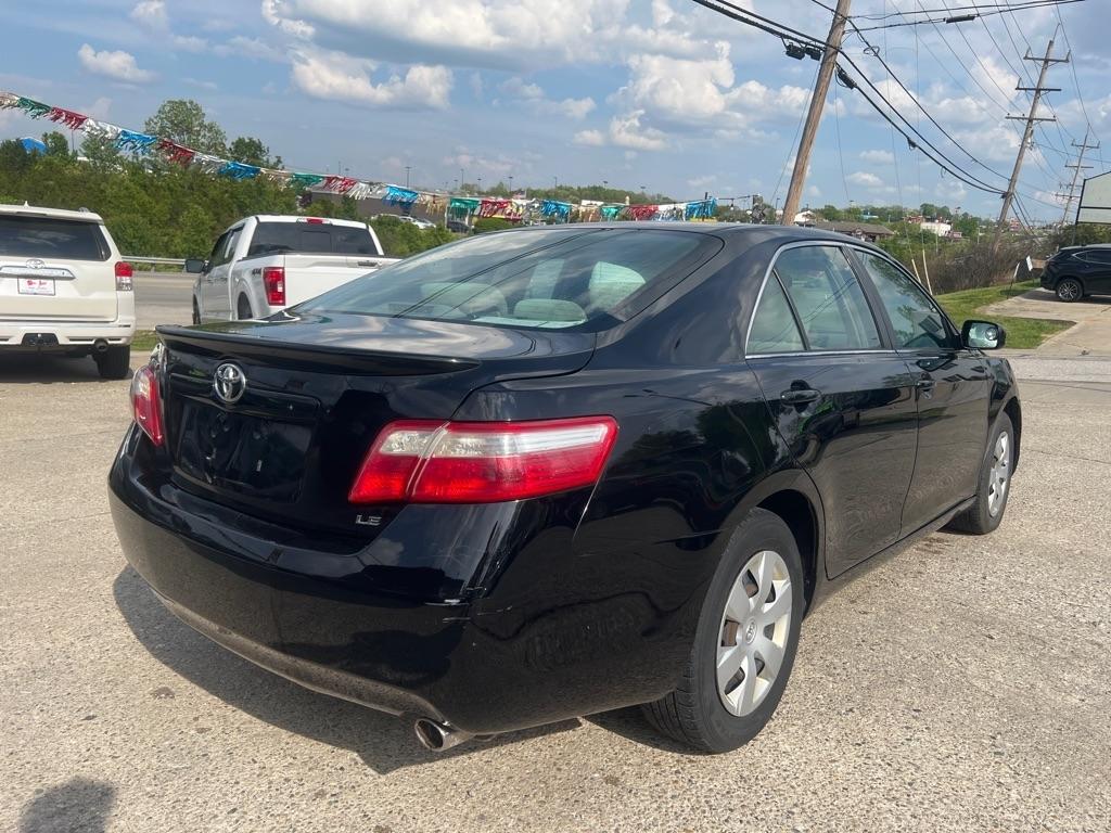 Toyota Camry SE 5-Spd AT 2009