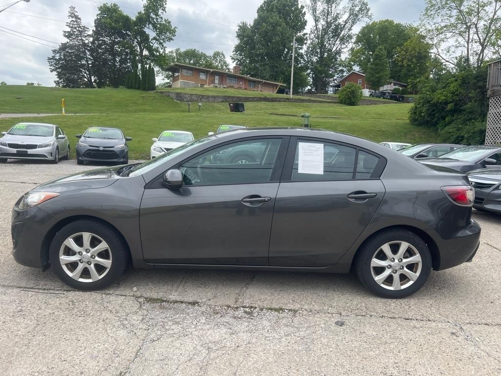 Mazda MAZDA3 i Touring 4-door 2011