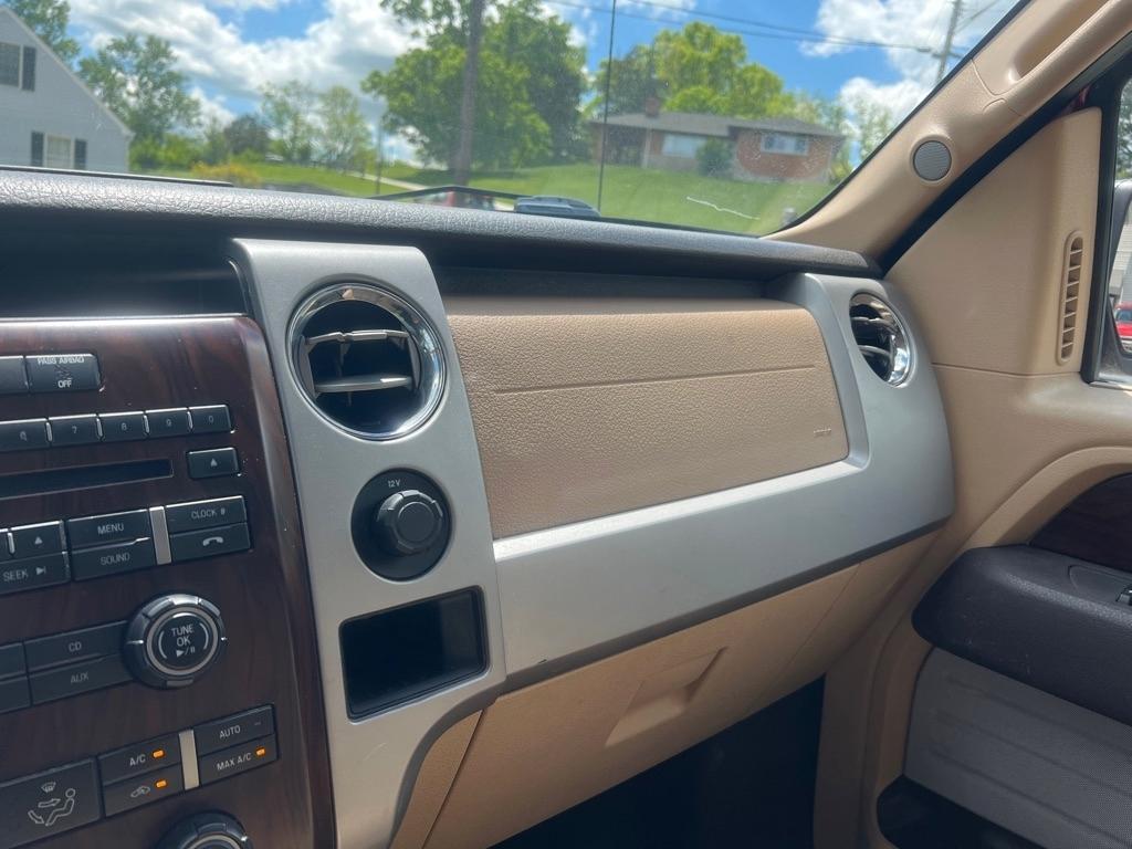 Ford F-150 XL SuperCrew 5.5-ft. Bed 4WD 2012