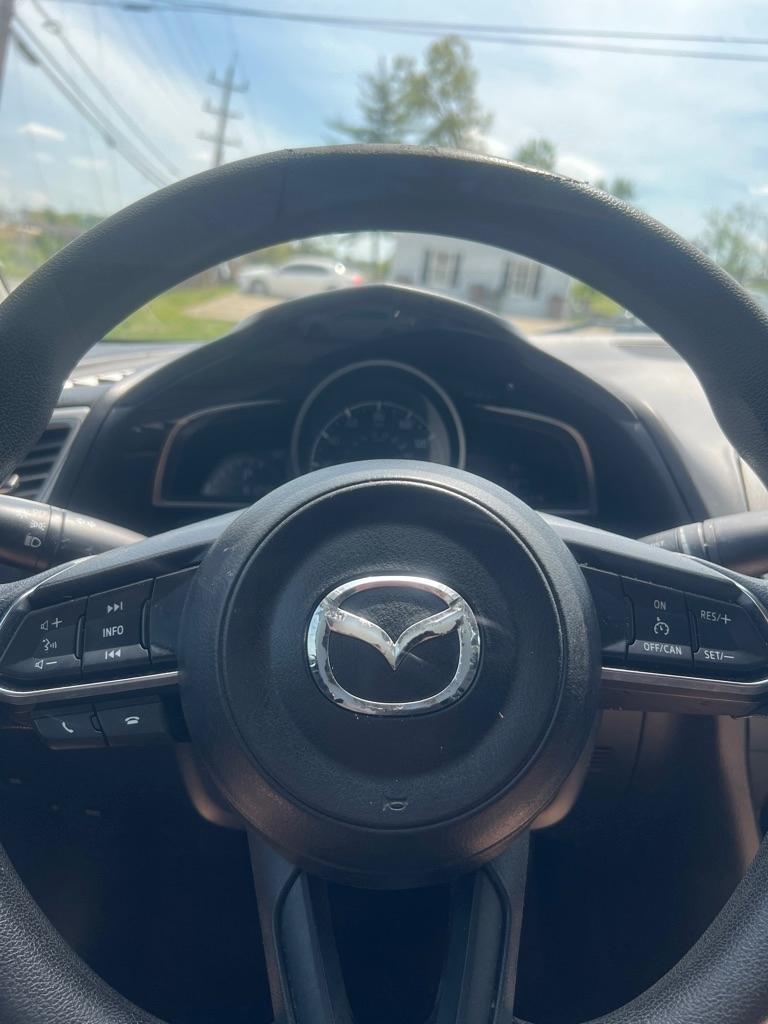 Mazda MAZDA3 i Sport AT 4-Door 2017