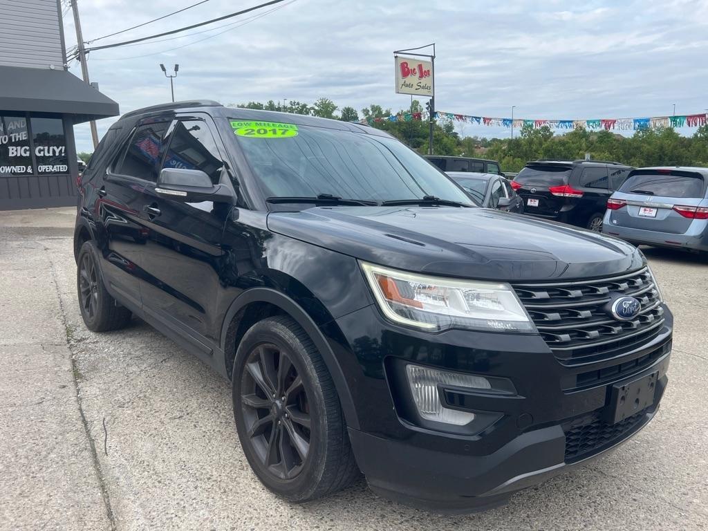 Ford Explorer XLT 4WD 2017