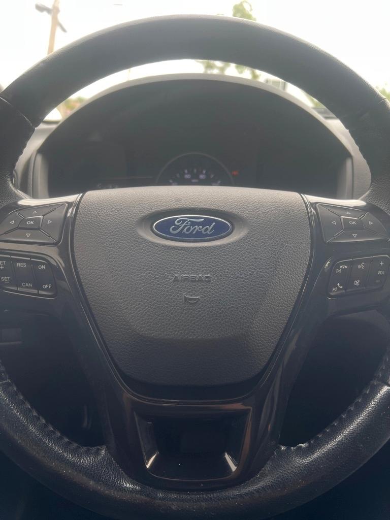 Ford Explorer XLT 4WD 2017