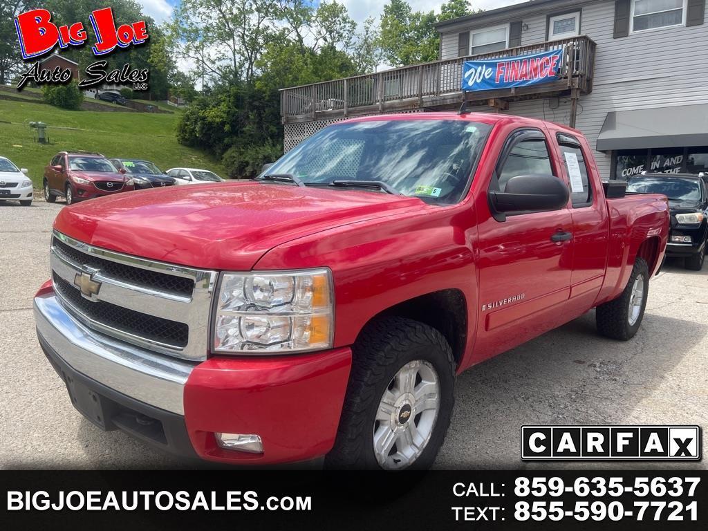 2008 Chevrolet Silverado 1500 LT2 Ext. Cab Long Box 4WD