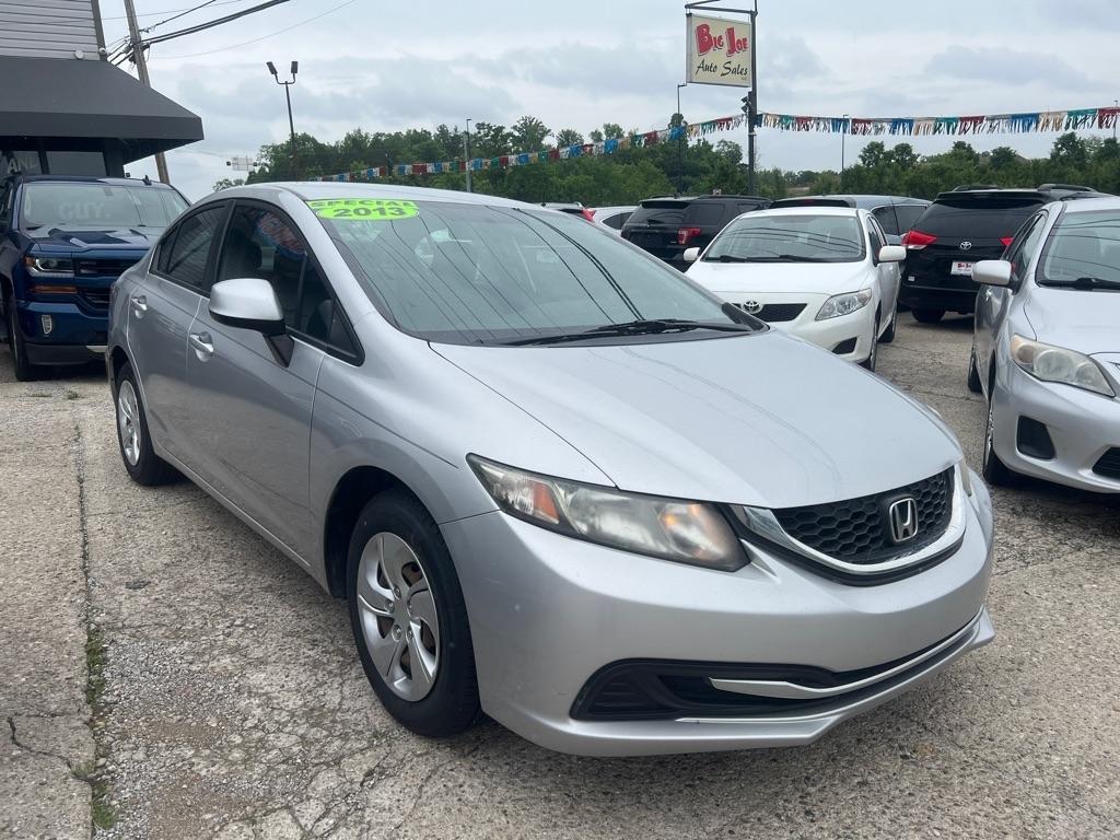 Honda Civic LX Sedan 5-Speed AT 2013