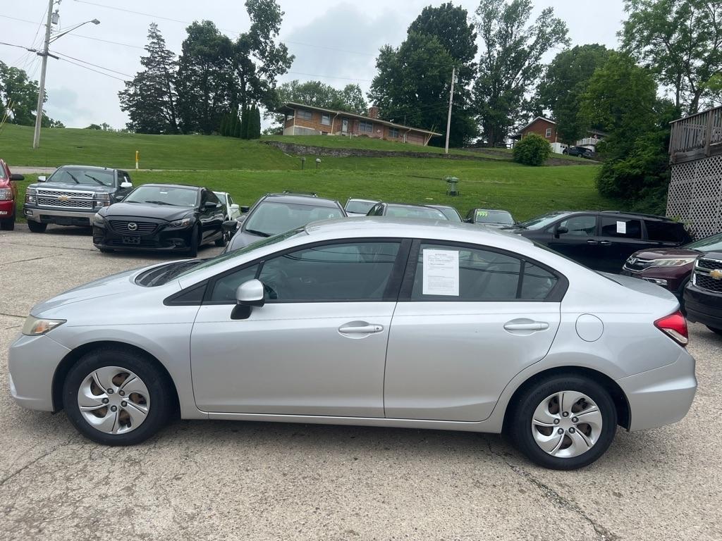 Honda Civic LX Sedan 5-Speed AT 2013