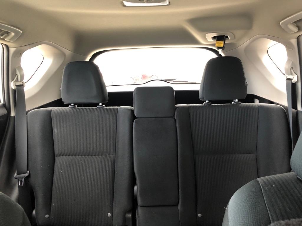 Toyota RAV4 LE FWD 2017