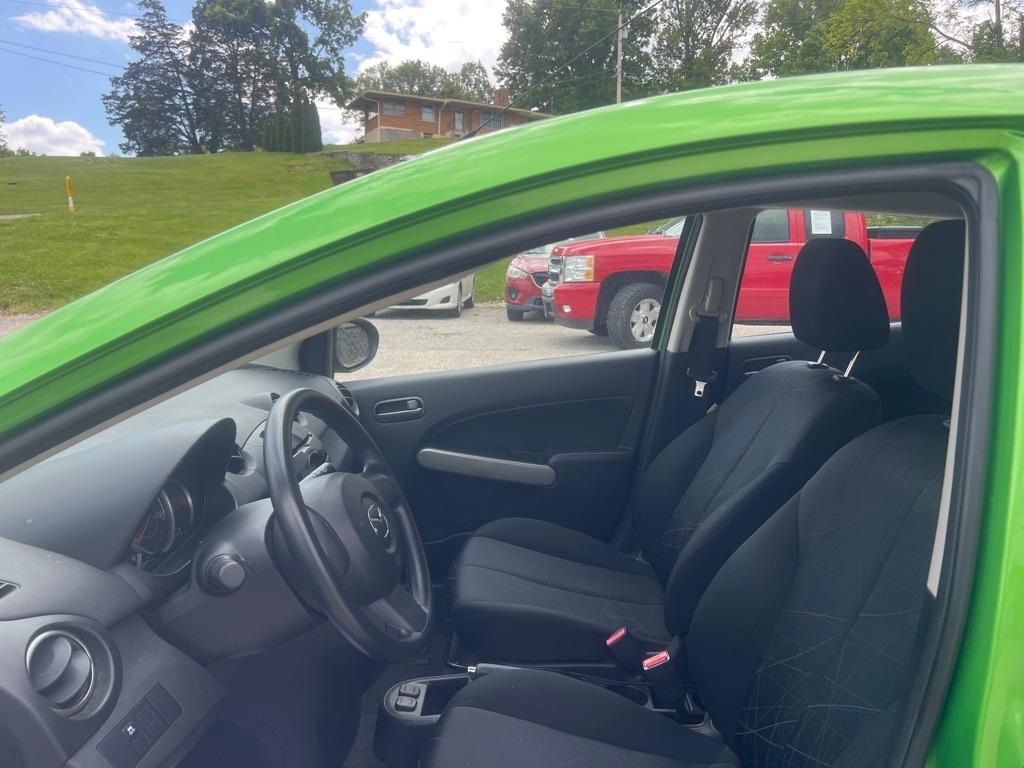 Mazda MAZDA2 Sport 2013