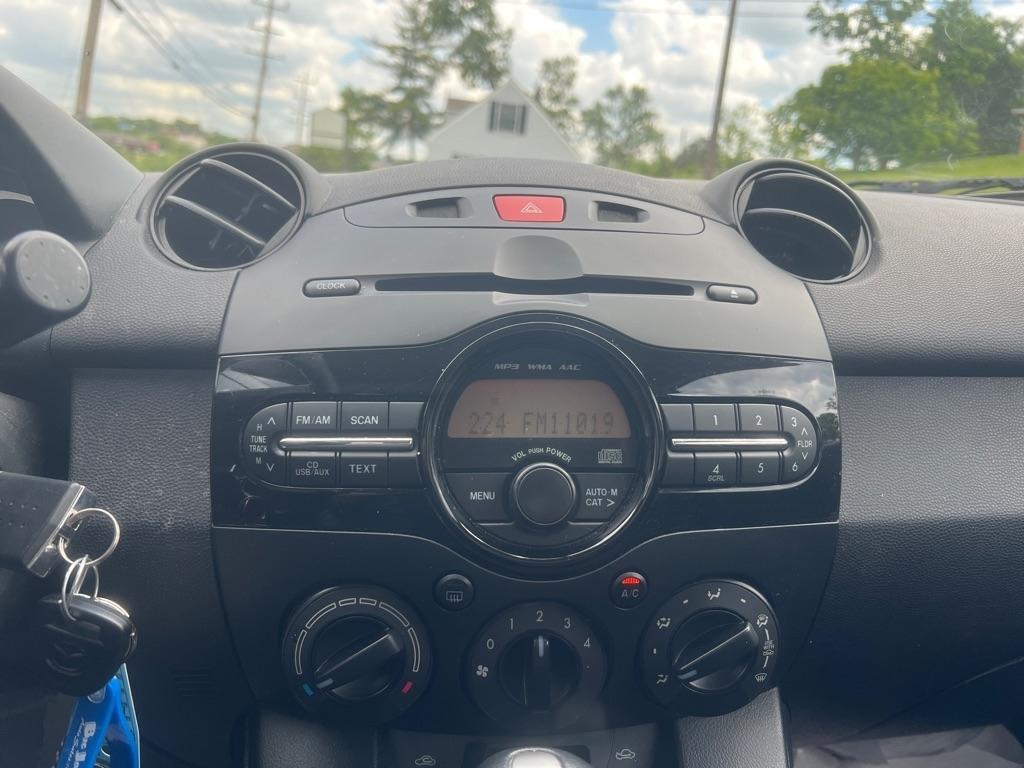 Mazda MAZDA2 Sport 2013