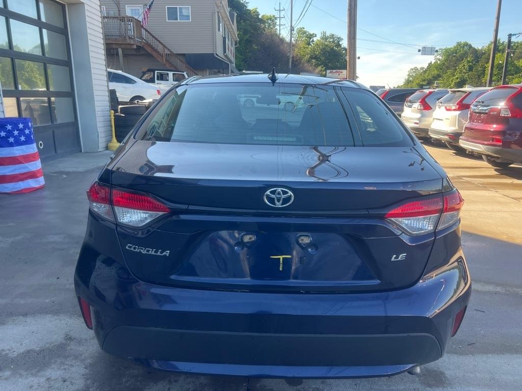 Toyota Corolla LE 2021