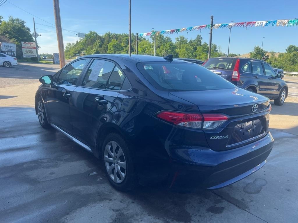 Toyota Corolla LE 2021