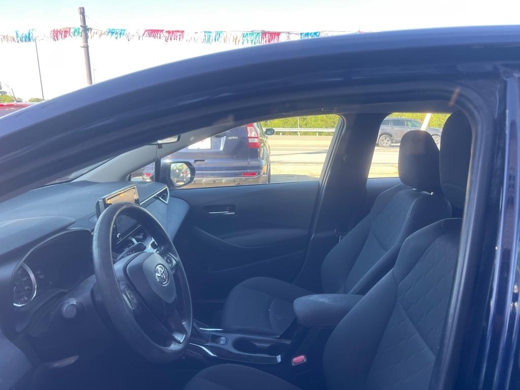 Toyota Corolla LE 2021