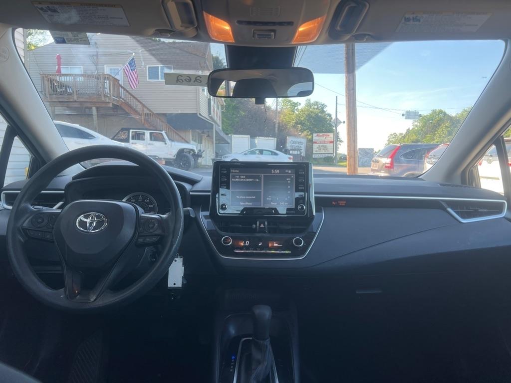 Toyota Corolla LE 2021