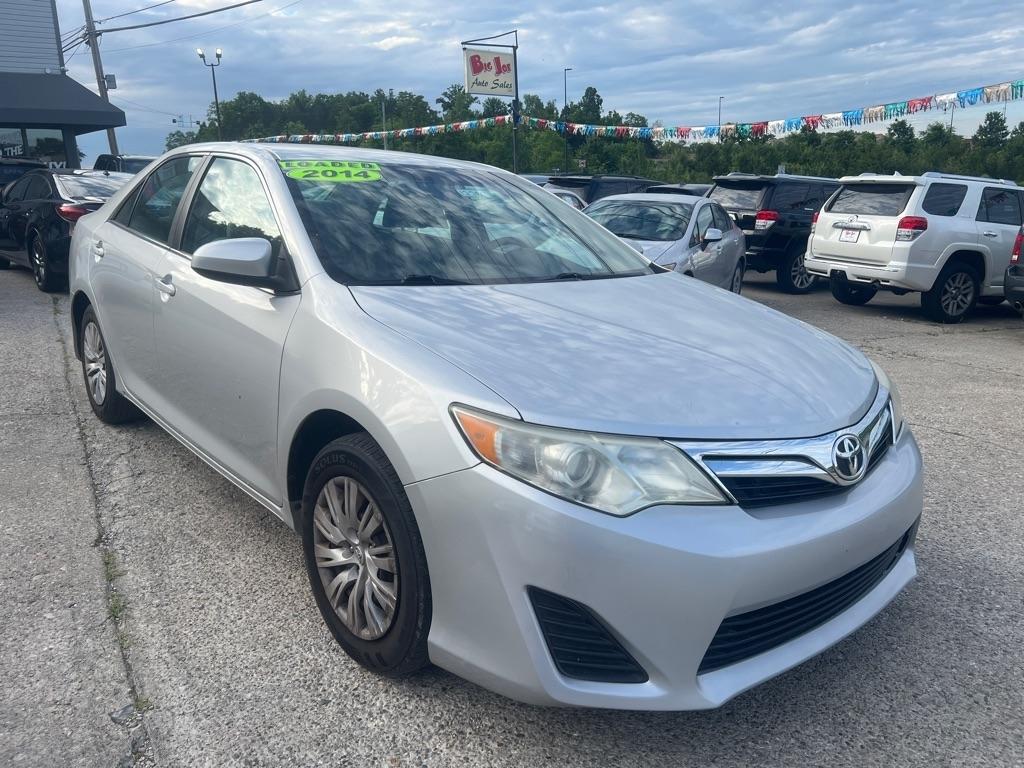 Toyota Camry LE 2014