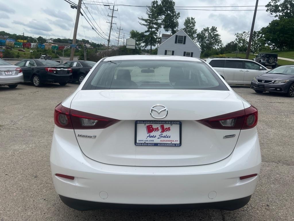 Mazda MAZDA3 i Sport AT 4-Door 2017