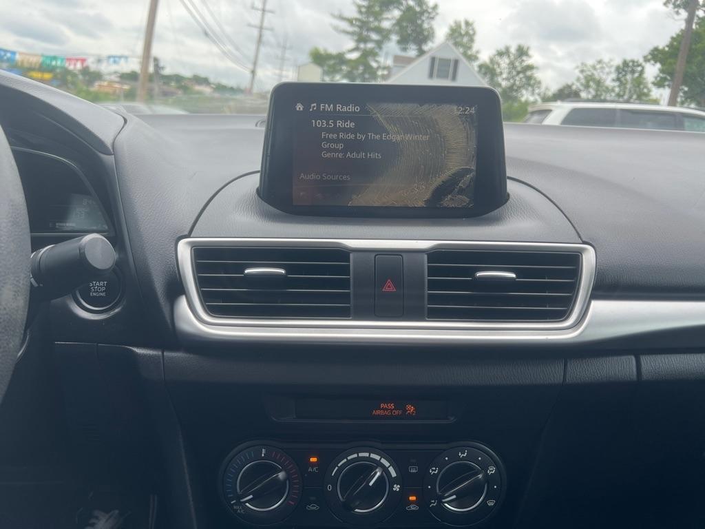 Mazda MAZDA3 i Sport AT 4-Door 2017