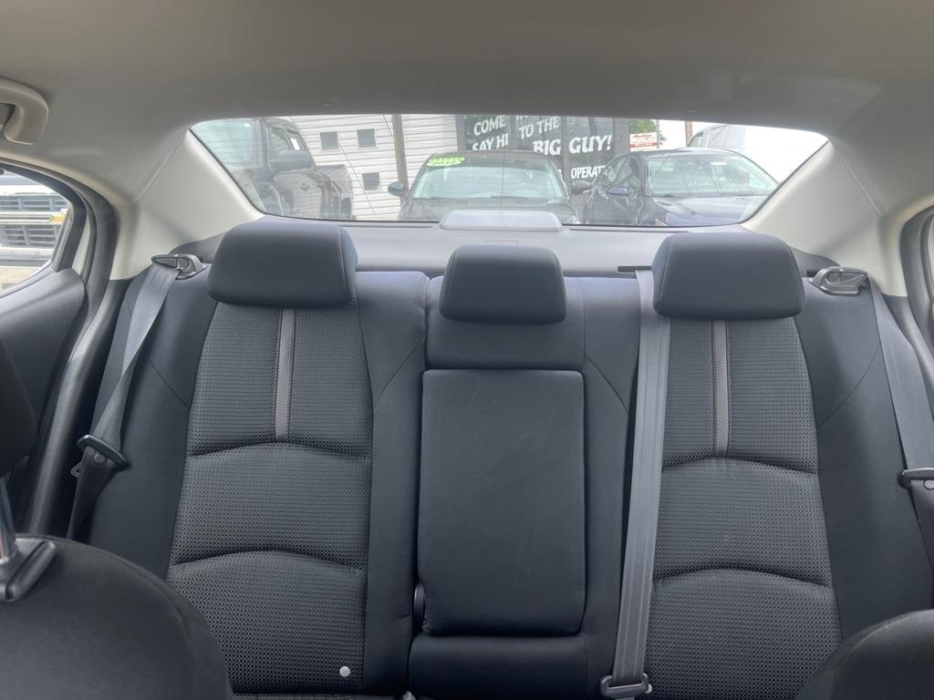 Mazda MAZDA3 i Sport AT 4-Door 2017