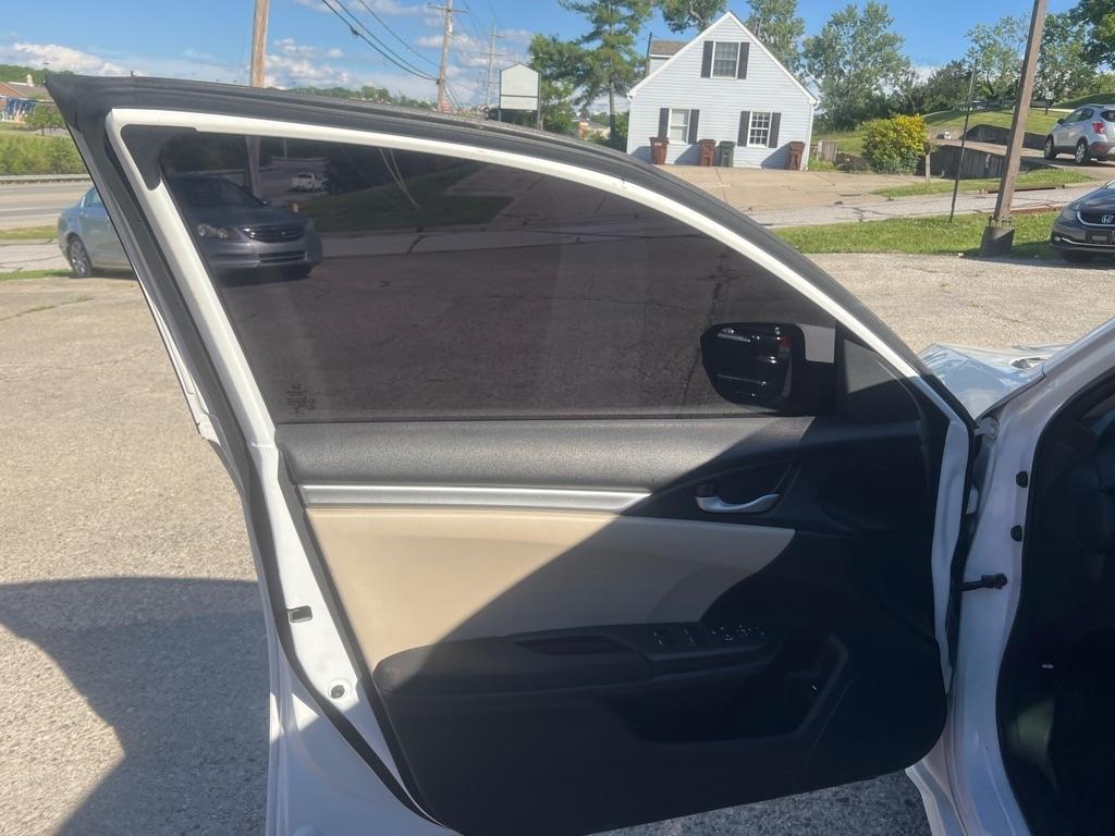 Honda Civic LX Sedan CVT 2018