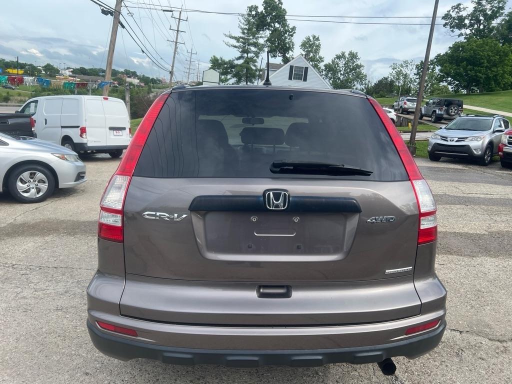 Honda CR-V SE 4WD 5-Speed AT 2011