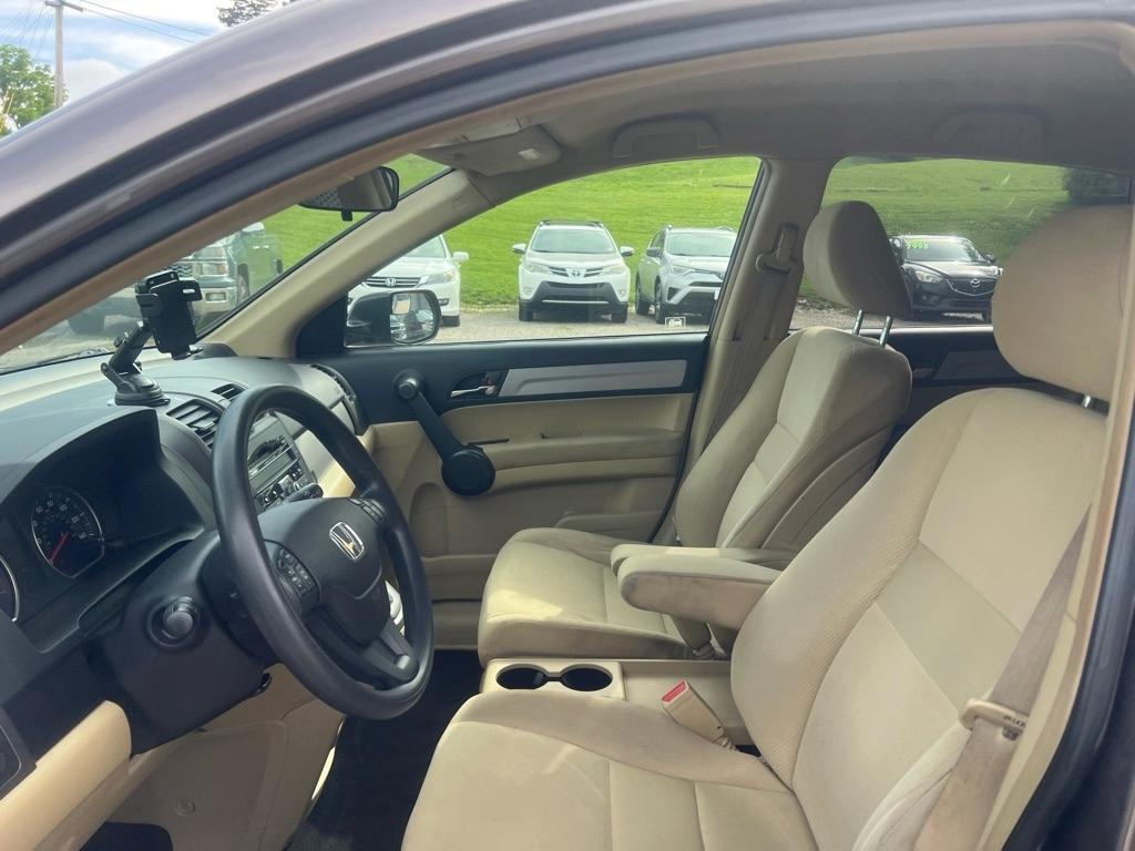 Honda CR-V SE 4WD 5-Speed AT 2011