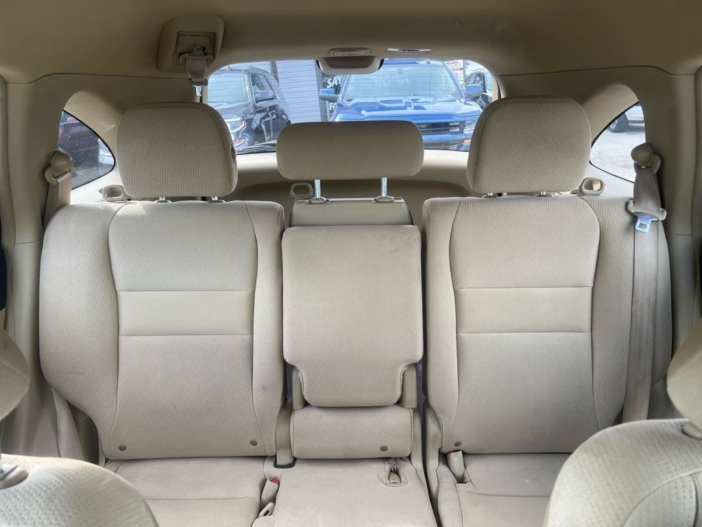 Honda CR-V SE 4WD 5-Speed AT 2011