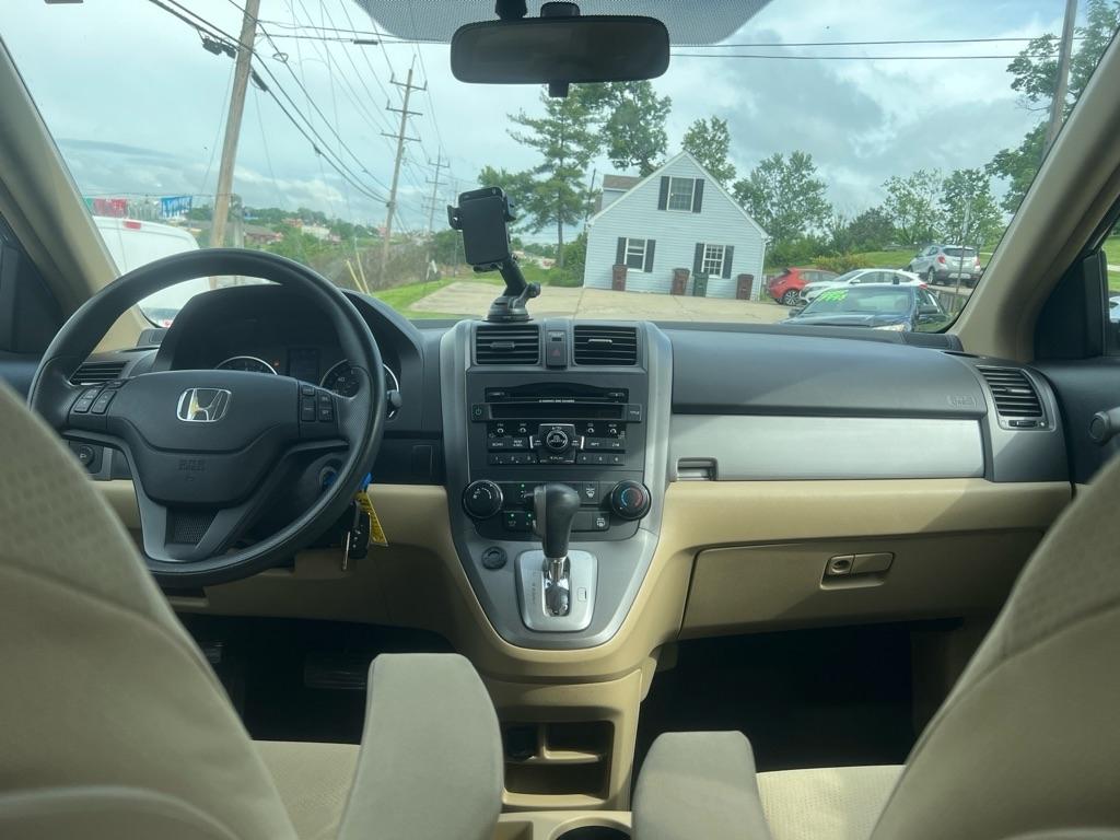 Honda CR-V SE 4WD 5-Speed AT 2011