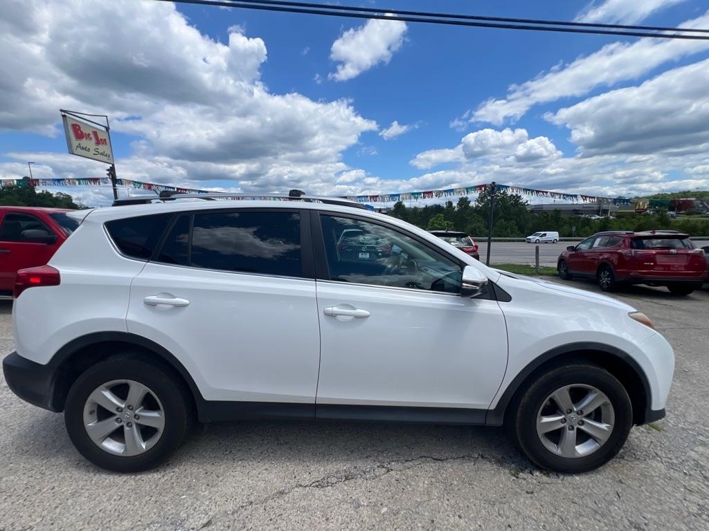 Toyota RAV4 XLE AWD 2014