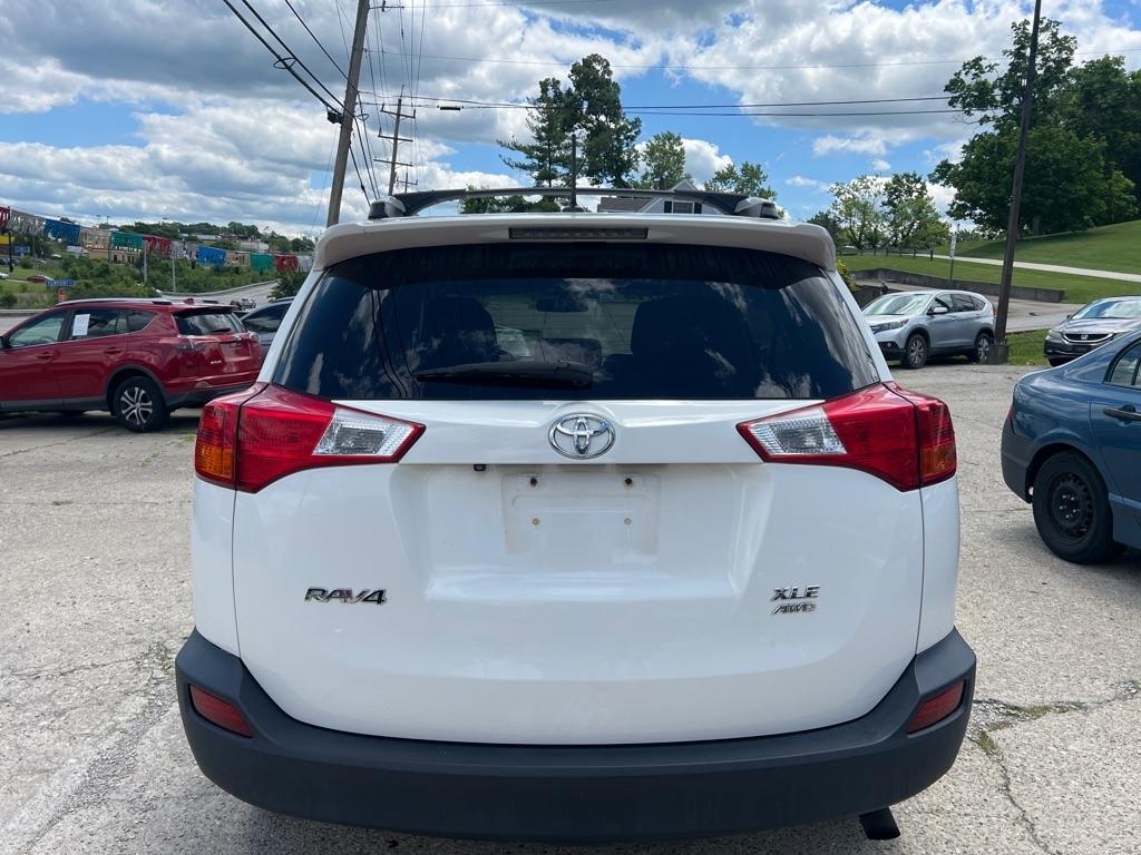 Toyota RAV4 XLE AWD 2014
