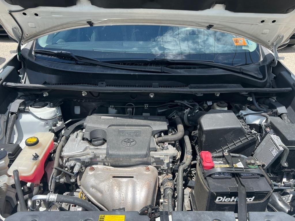 Toyota RAV4 XLE AWD 2014