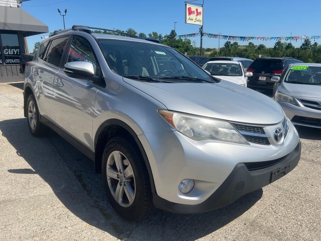 Toyota RAV4 XLE AWD 2013