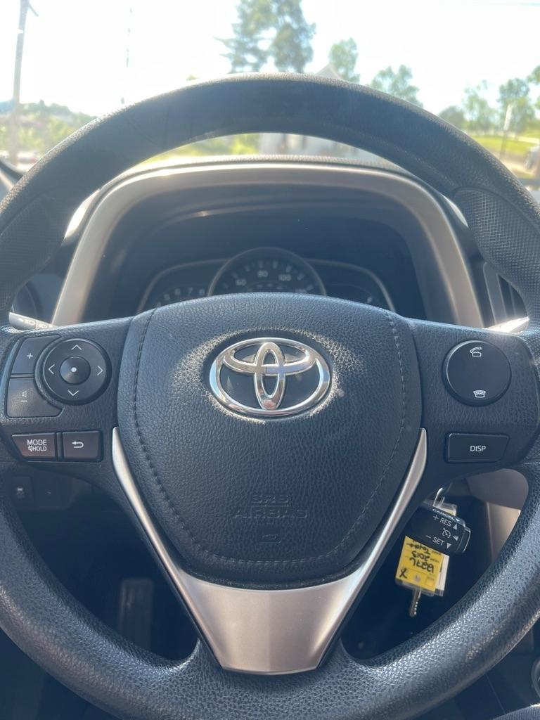 Toyota RAV4 XLE AWD 2013
