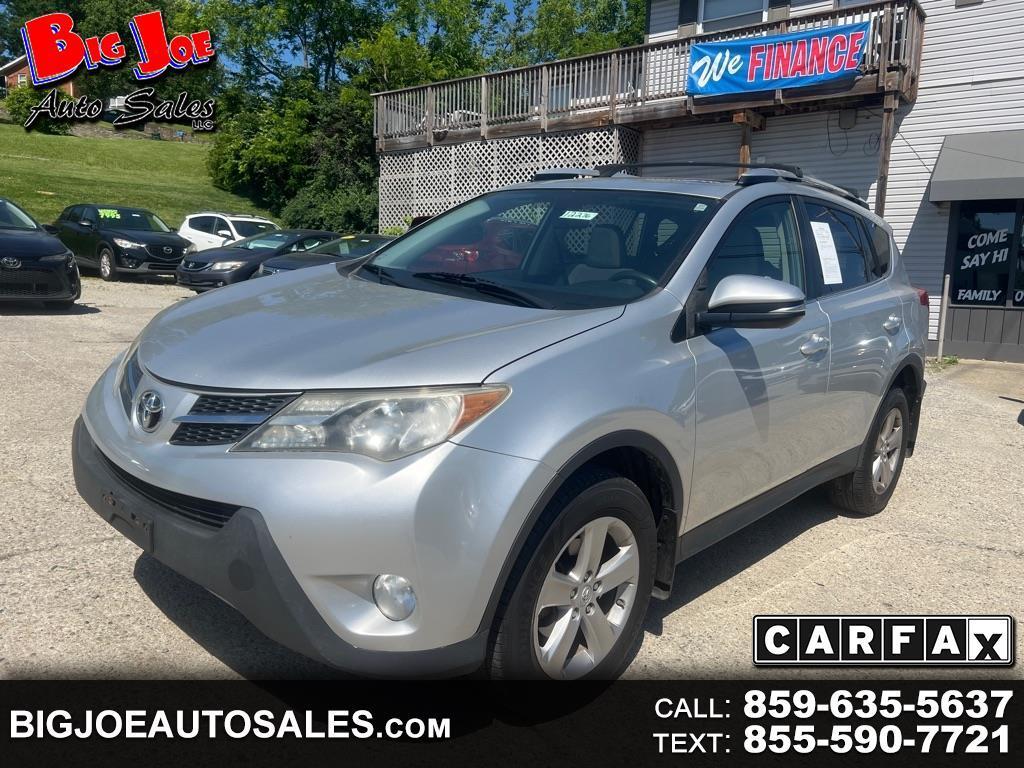 Toyota RAV4 XLE AWD 2013