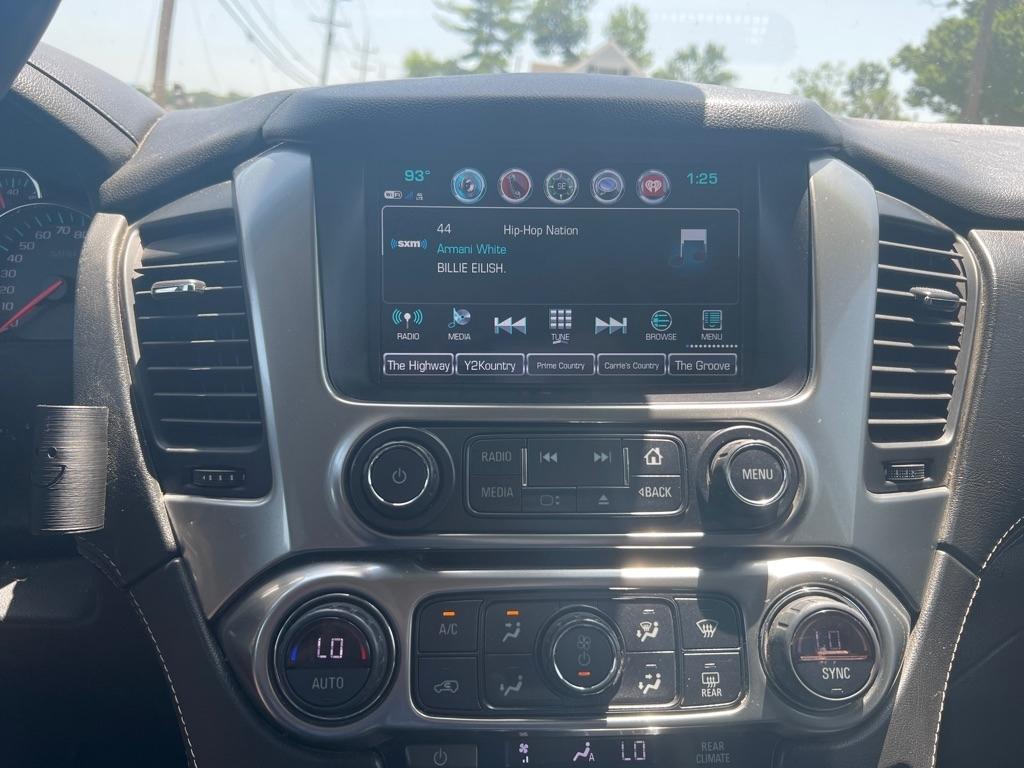 Chevrolet Suburban LT 4WD 2019