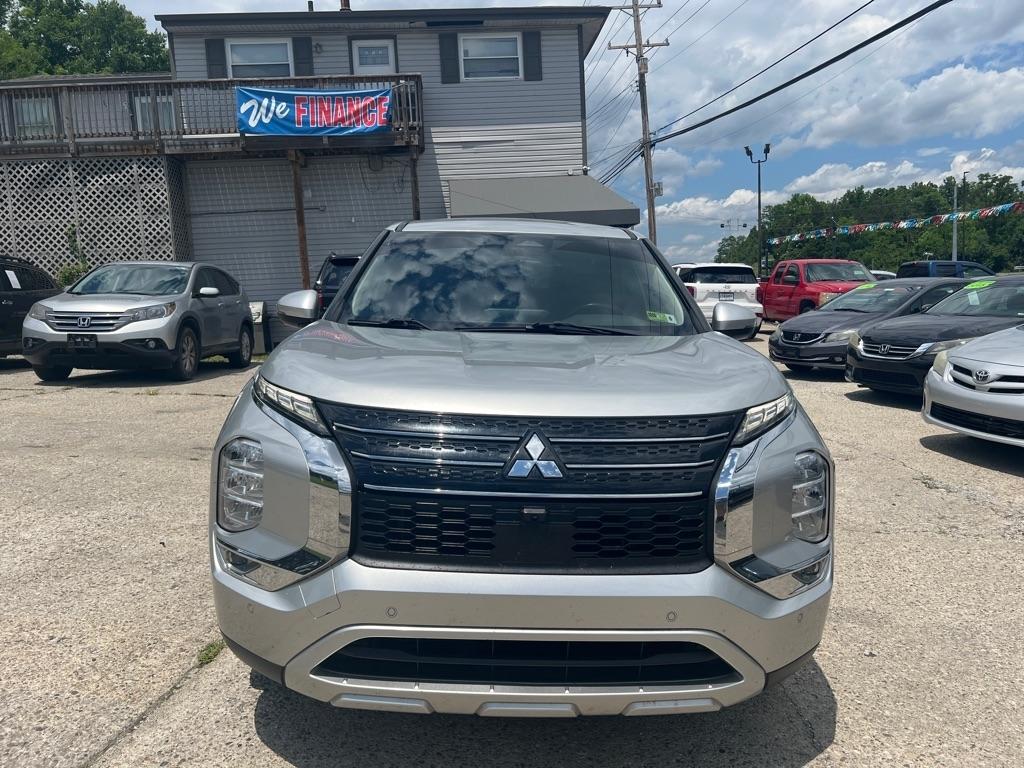 Mitsubishi Outlander SE 2WD 2022