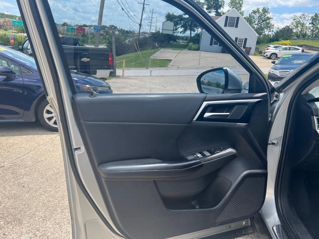 Mitsubishi Outlander SE 2WD 2022
