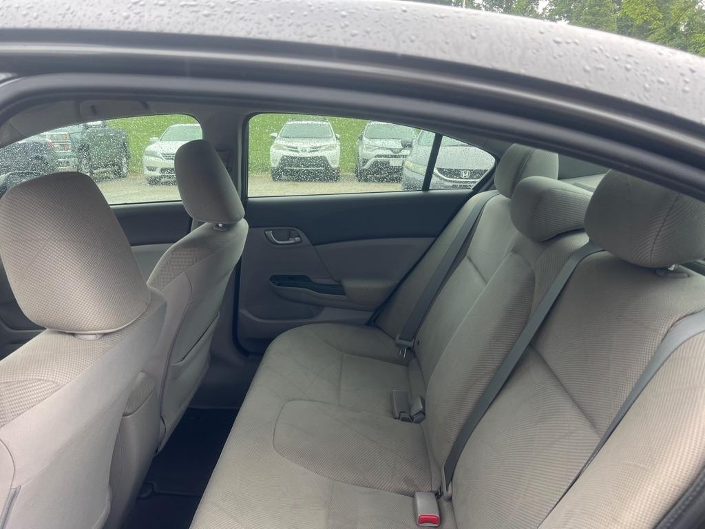 Honda Civic LX Sedan 5-Speed AT 2012
