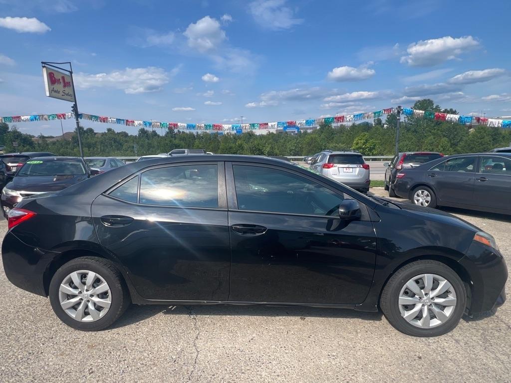 Toyota Corolla 4dr Sdn Auto LE (Natl) 2016