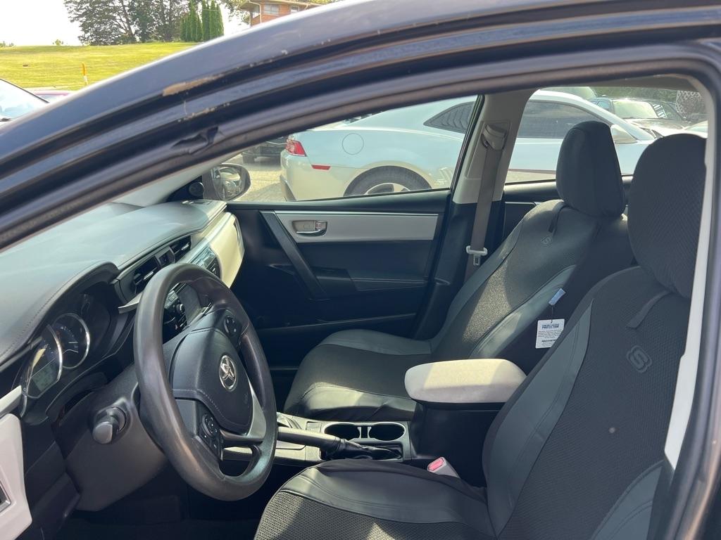 Toyota Corolla 4dr Sdn Auto LE (Natl) 2016