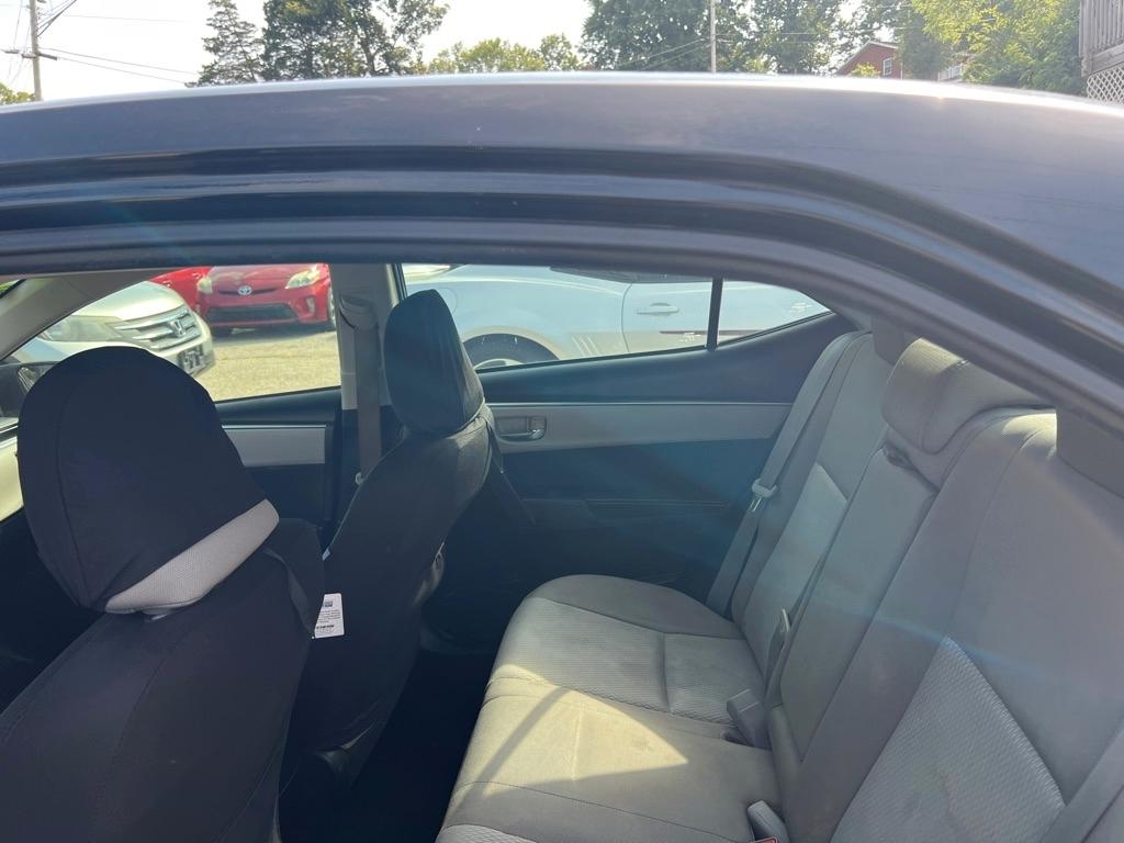 Toyota Corolla 4dr Sdn Auto LE (Natl) 2016
