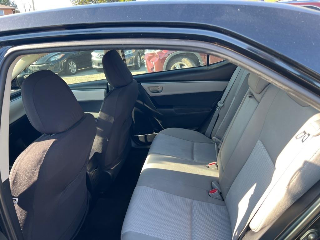 Toyota Corolla 4dr Sdn Auto LE (Natl) 2016